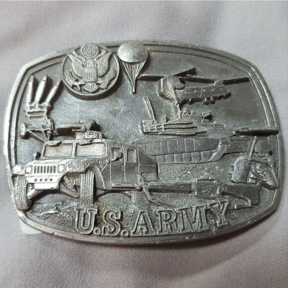 Vintage 1991 U.S. Army commemorative belt buckle by Bergamot - made in the USA - Picture 1 of 8